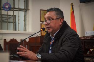 Lee más sobre el artículo En debate de control político en el Concejo de Pasto, la Secretaría de Infraestructura expuso los avances del programa Camineros por la Paz