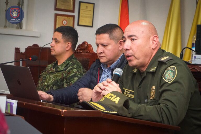 Lee más sobre el artículo Policía Metropolitana, Ejército Nacional y Secretaría de Gobierno de Pasto socializaronestrategias de seguridad para fin de año y carnavales